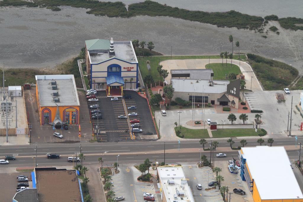 Blue Bay Inn And Suites South Padre Island Exteriör bild