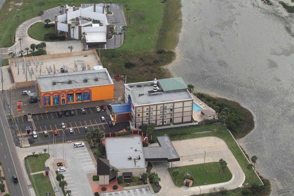 Blue Bay Inn And Suites South Padre Island Exteriör bild