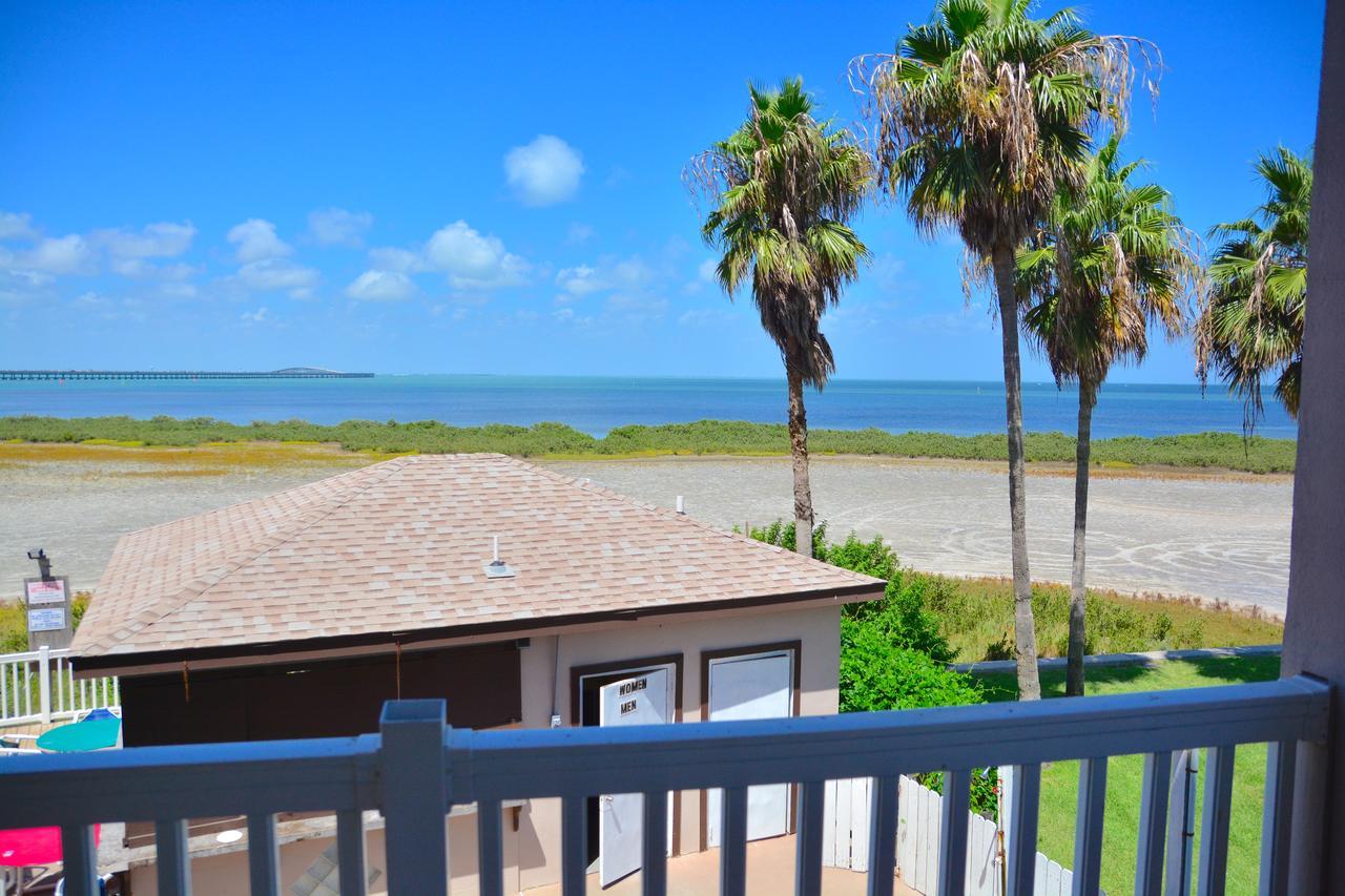 Blue Bay Inn And Suites South Padre Island Exteriör bild